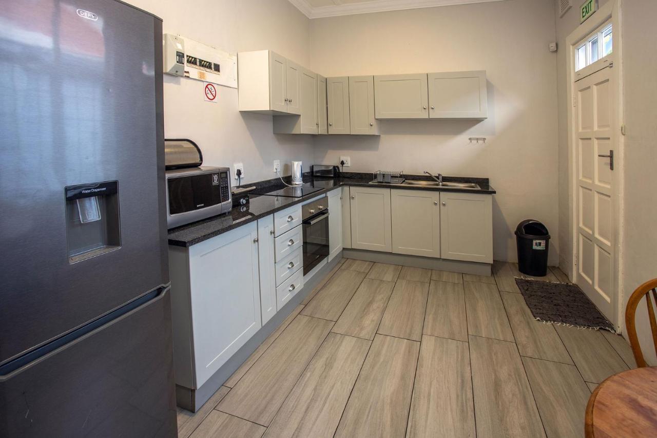 Harcourt Lodge Durban Bagian luar foto
