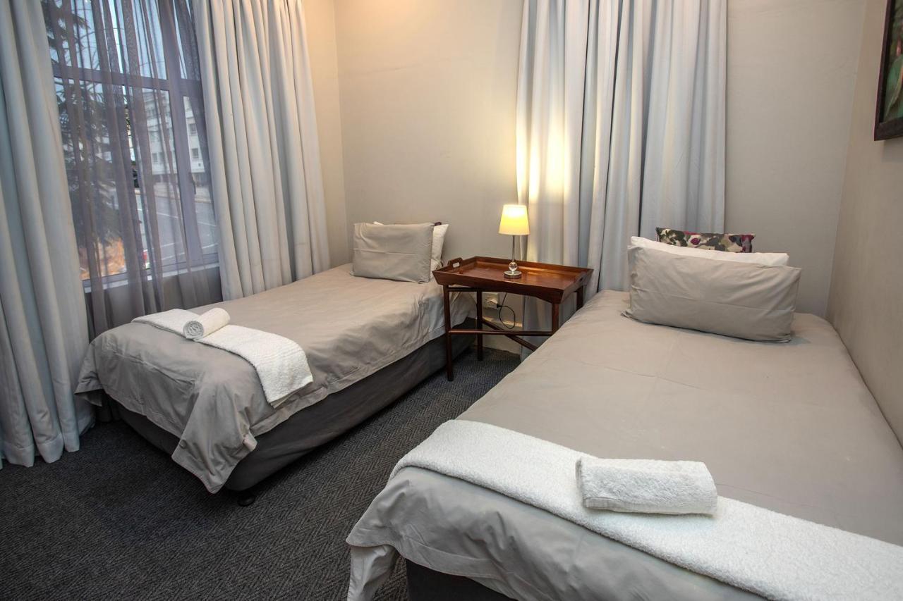Harcourt Lodge Durban Bagian luar foto